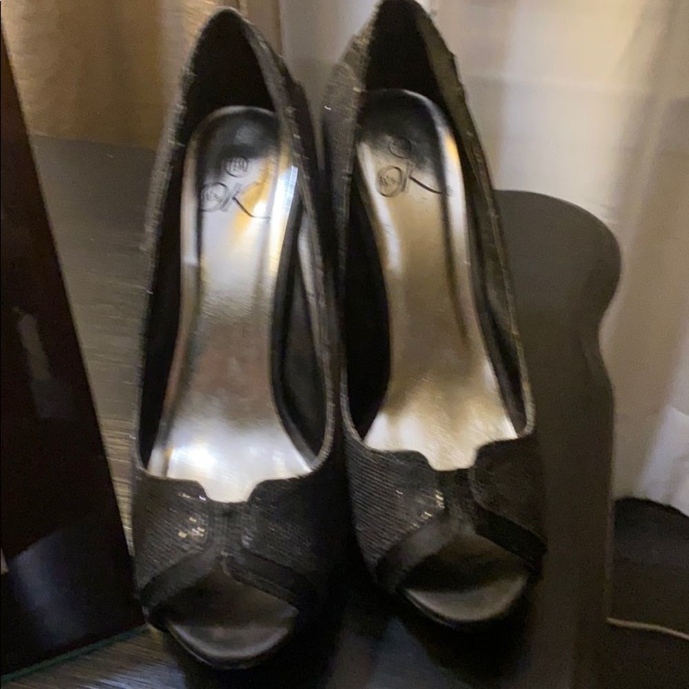 Black sequined like shoes